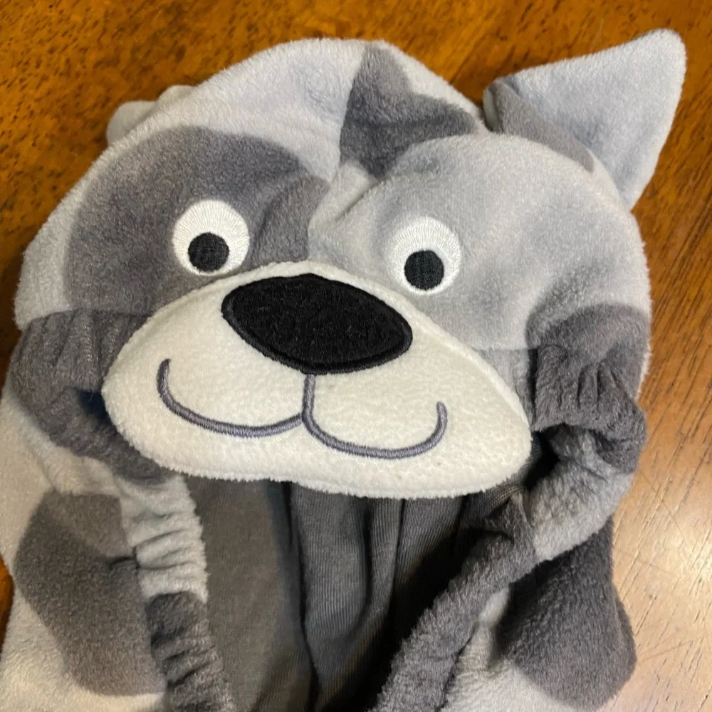 Carter’s 6 to 9 month spotted puppy dog Halloween Jacket